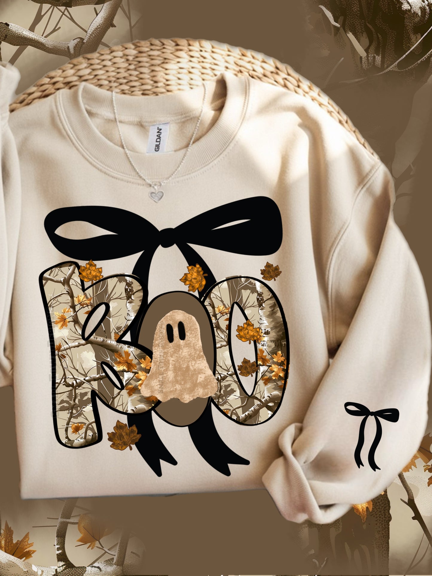 Boo Camo Bow
