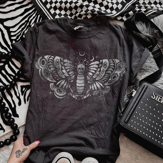 Skull Moth (White)