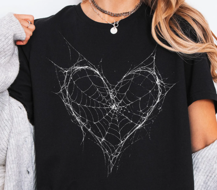 Cobweb Heart Half Tone
